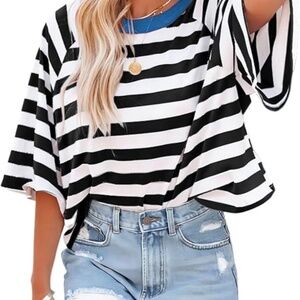 NWT Dokotoo Black and White Striped Top with Blue Collar / L